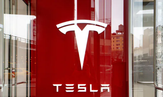 Tesla Snaps 13-Month Sales Losing Skid in Europe