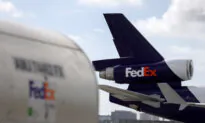 FedEx Cuts Sales Forecast on Weak Demand, Shares Drop Sharply