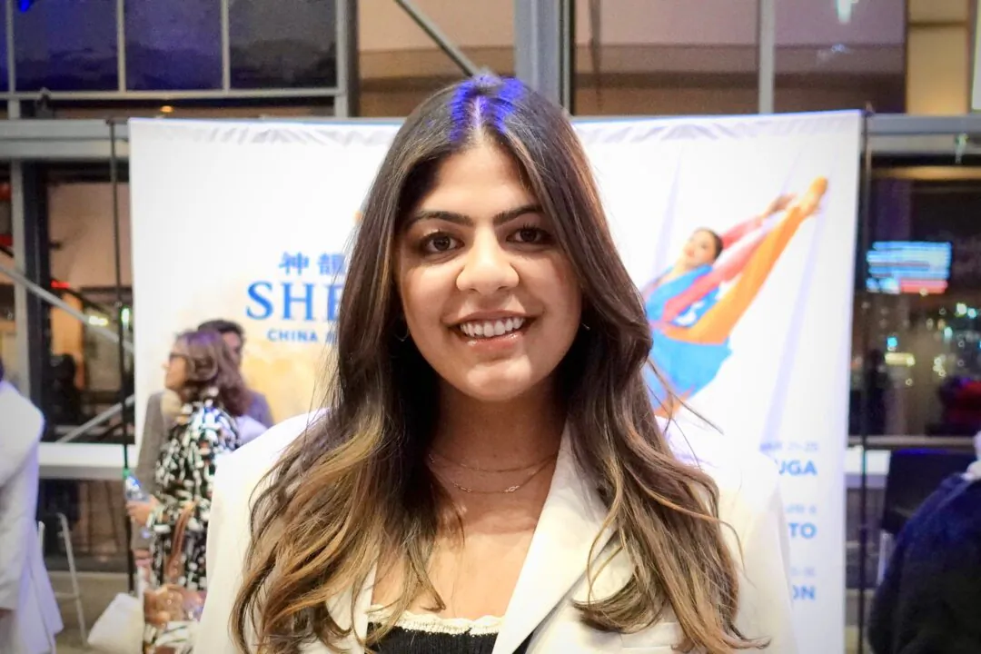 Ami Trivedi enjoyed Shen Yun at the Living Arts Centre in Mississauga, Ontario, on March 21, 2025. (Daniella Wollensak/The Epoch Times)