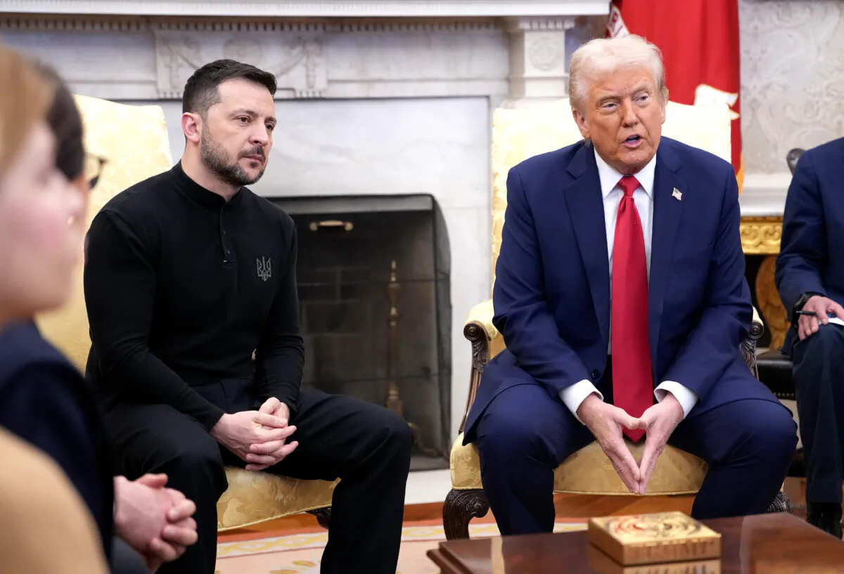 President Donald Trump (R) with Ukrainian President Volodymyr Zelenskyy (L) in the Oval Office at the White House on Feb. 28, 2025. (Andrew Harnik/Getty Images)