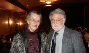 Musicians Praise Shen Yun’s Hard Work and Grace