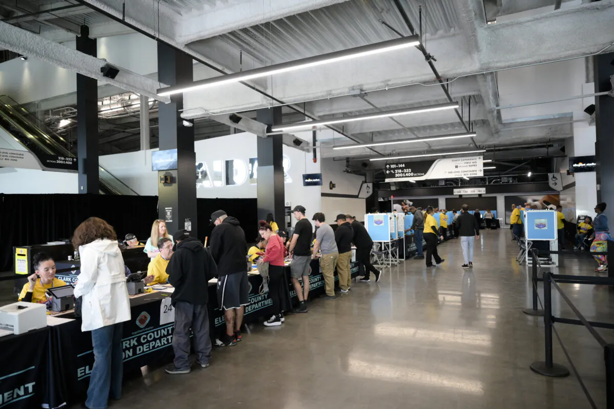 Voters head to Allegiant Stadium in Henderson, Nev., to cast their ballots in the presidential election, as well as other races, on Nov. 5, 2024. (Jacob Kepler for The Epoch Times)