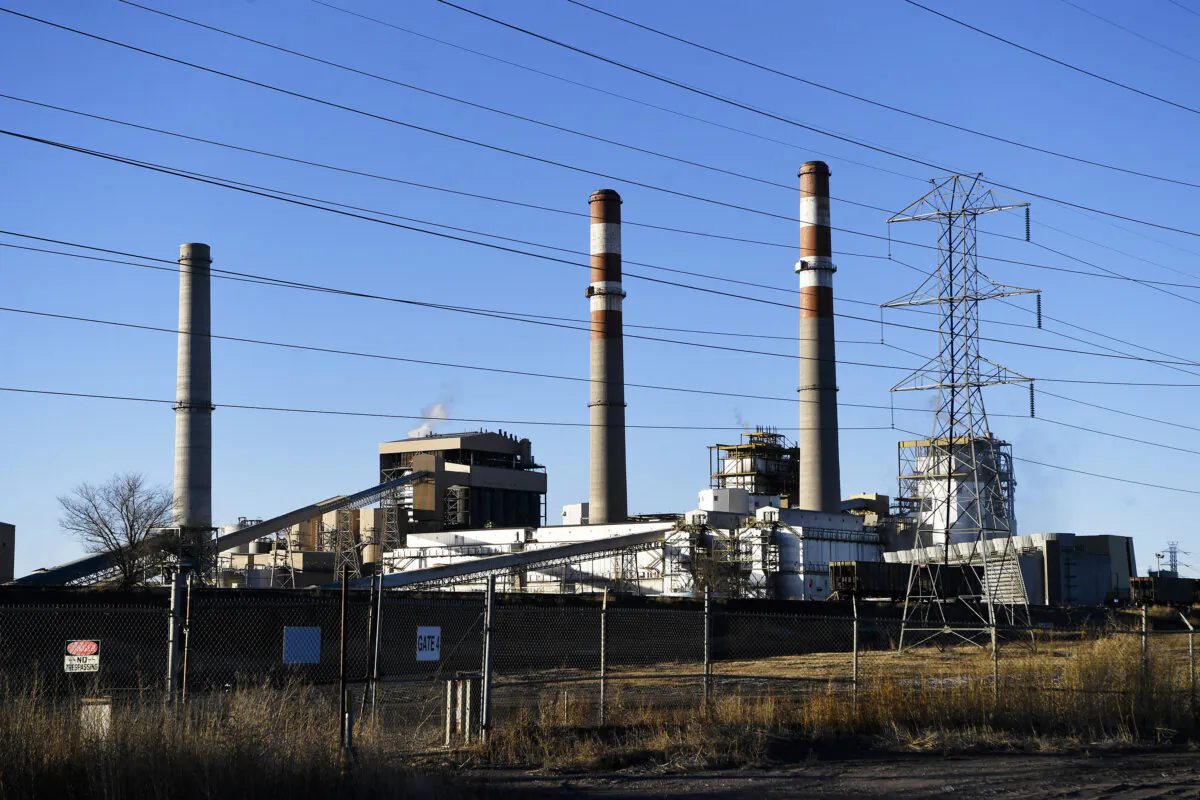 Xcel Energy's Comanche Generating Station, a 1,410 megawatt, coal-fired power plant, in Pueblo, Col., is among nearly 200 coal-fired power plants across the United States set to close by 2032. (Andy Cross/The Denver Post/TNS)