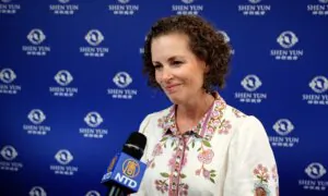 Australian Ballet Teacher Sees Messages of Love and Kindness in Shen Yun