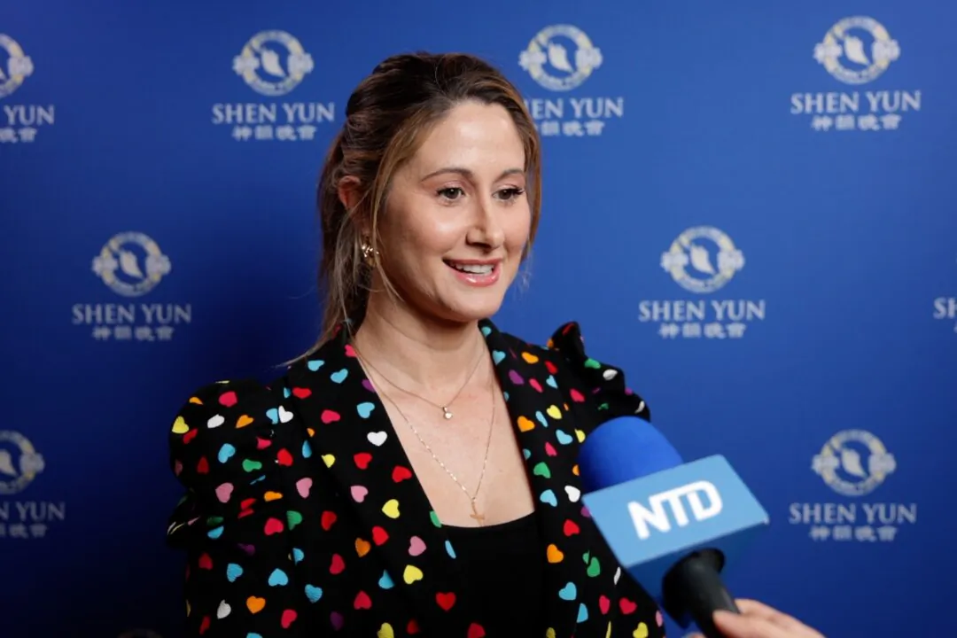 Nicole Nogrady at the Shen Yun Performing Arts performance at Thousand Oaks Civic Arts Plaza on March 26, 2025. (NTD)