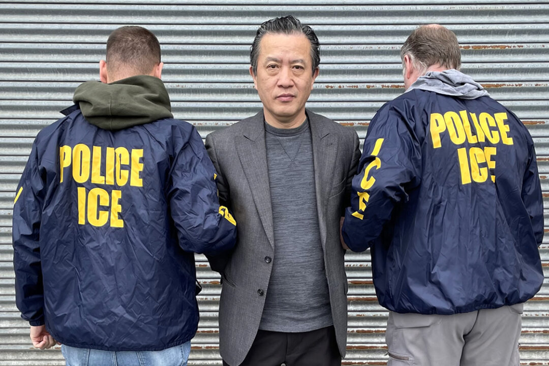 ICE Arrests Chinese National Convicted of Illegally Acting as Foreign Agent