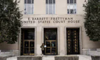 Appeals Court Allows Trump to Remove 2 Agency Heads