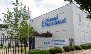 LIVE NOW: Appeals Court Hears Arguments on Planned Parenthood Federation Funding Case