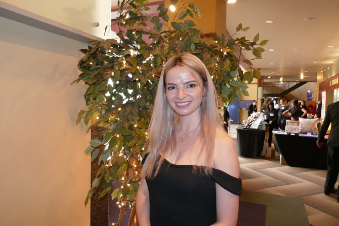 Caitlin Haddan enjoyed Shen Yun Performing Arts at the Pikes Peak Center for the Performing Arts in Colorado Springs, Colorado, on Mar. 30, 2025. (Lily Yu/The Epoch Times)