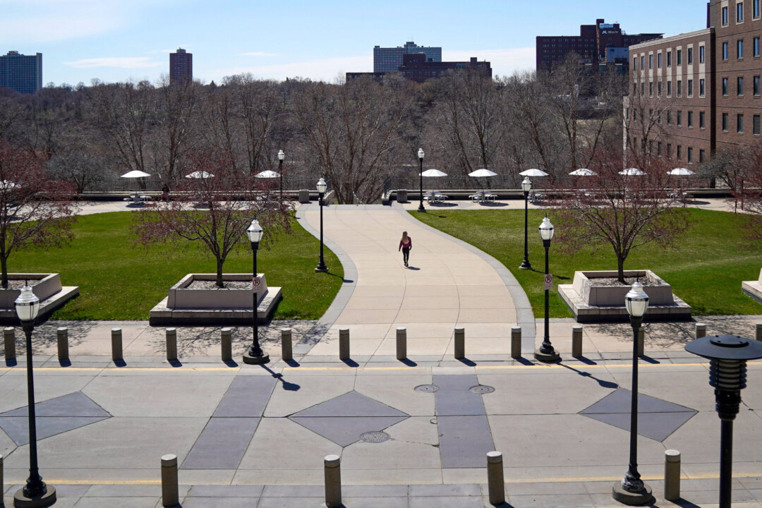ICE Says University of Minnesota Student Was Detained Over Drunk Driving
