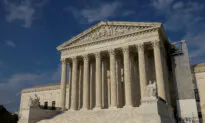 Trump Administration Asks Supreme Court to Let It Deport Venezuelan Illegal Immigrants Under Wartime Law