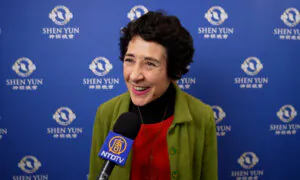 Shen Yun Gives One Courage to Make the World a Better Place, Says Artist