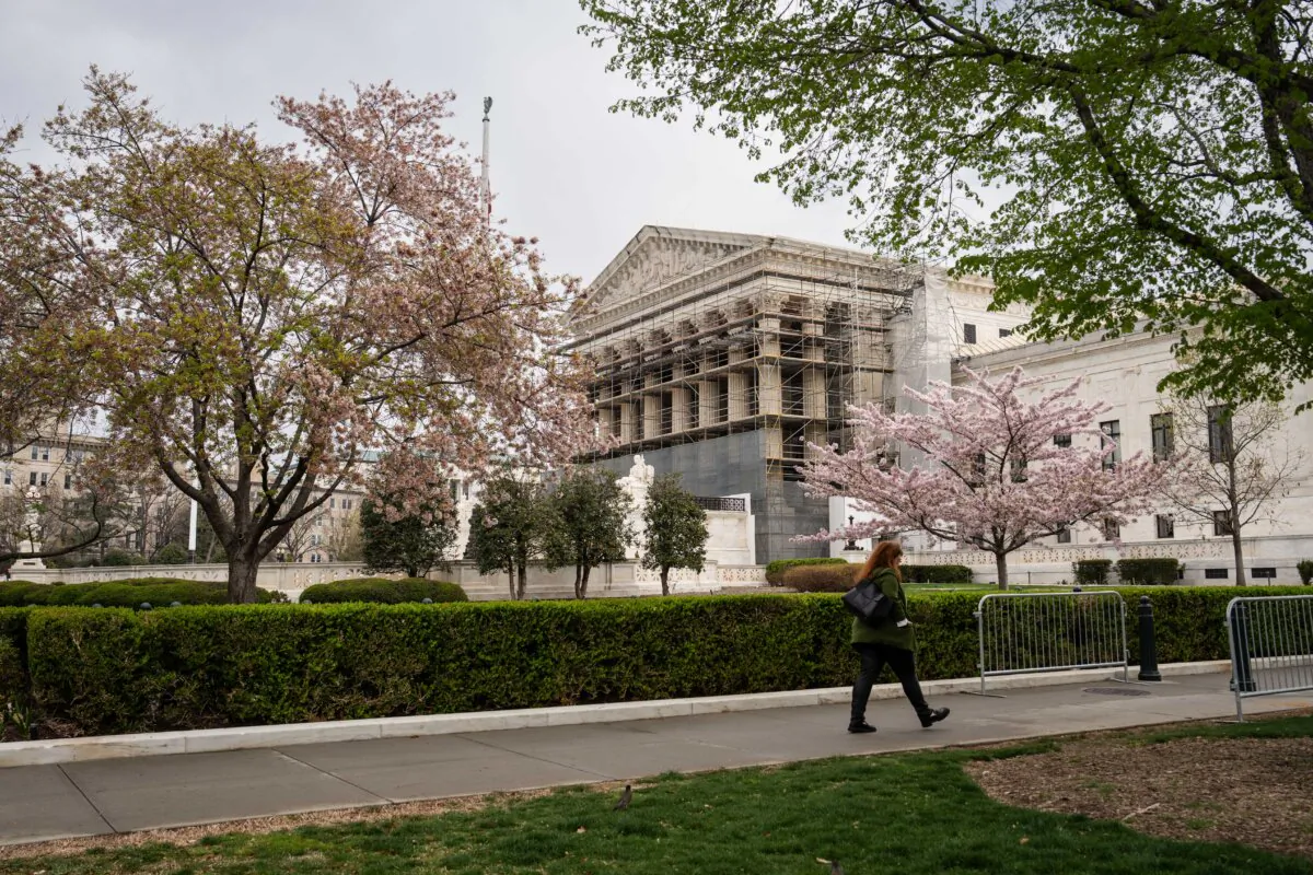 The U.S. Supreme Court in Washington on April 3, 2025. (Madalina Vasiliu/The Epoch Times)