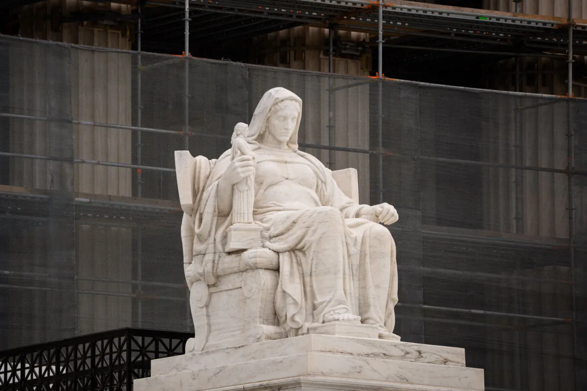 The U.S. Supreme Court in Washington on April 3, 2025. (Madalina Vasiliu/The Epoch Times)