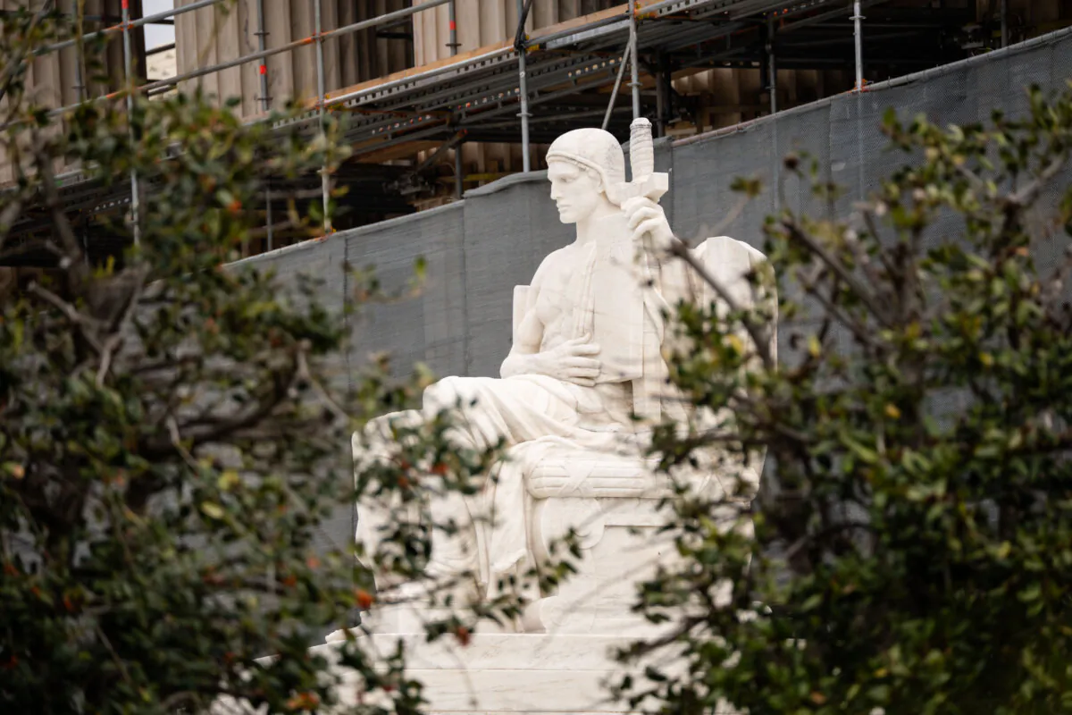 The U.S. Supreme Court in Washington on April 3, 2025. (Madalina Vasiliu/The Epoch Times)