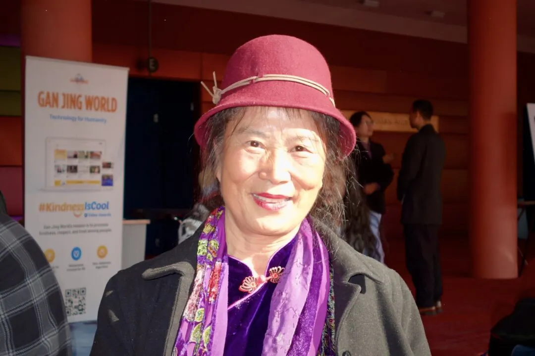 Jin Xiuhong enjoyed Shen Yun at the Marion Oliver McCaw Hall in Seattle on April 3, 2025. (Frank Zhang/The Epoch Times)
