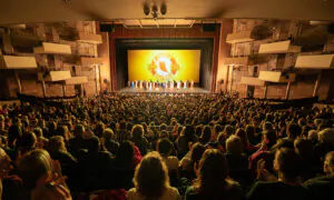 Shen Yun’s Denver Audience Impressed with China’s Culture, Saddened by Its Suppression