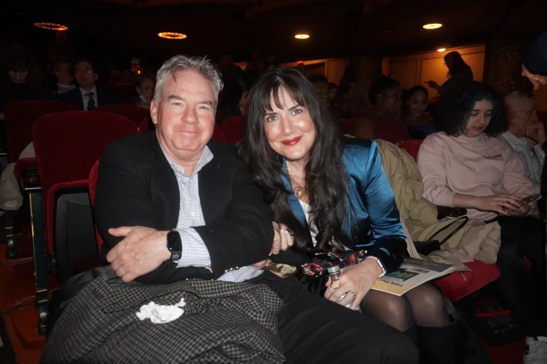 Joe Wagner and his wife Ally Wagner enjoyed Shen Yun at the Boch Center Wang Theatre in Boston on April 5, 2025. (Mary Man/The Epoch Times)