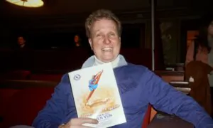 Former Athletic Director Says Shen Yun’s Dancing Is ‘Off the Charts’