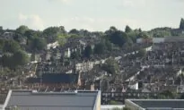 Average UK House Price Falls by £1,575 Month on Month: Halifax