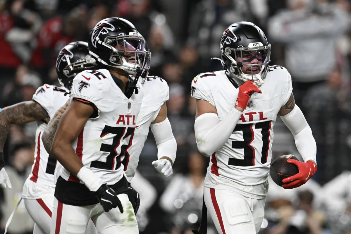 Justin Simmons #31 of the Atlanta Falcons celebrates his interception against the Las Vegas Raiders in the fourth quarter of their game at Allegiant Stadium in Las Vegas, Nev., on Dec. 16, 2024. (Candice Ward/Getty Images)