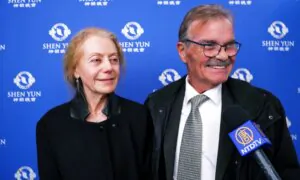 Shen Yun a ‘Suspended Moment, of Joy, Warmth, Gentleness,’ Says Psychologist