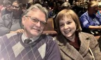 Couple Happy to Finally See Shen Yun