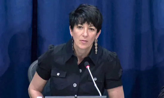 Epstein Associate Ghislaine Maxwell Asks Court to Overturn Her Convictions