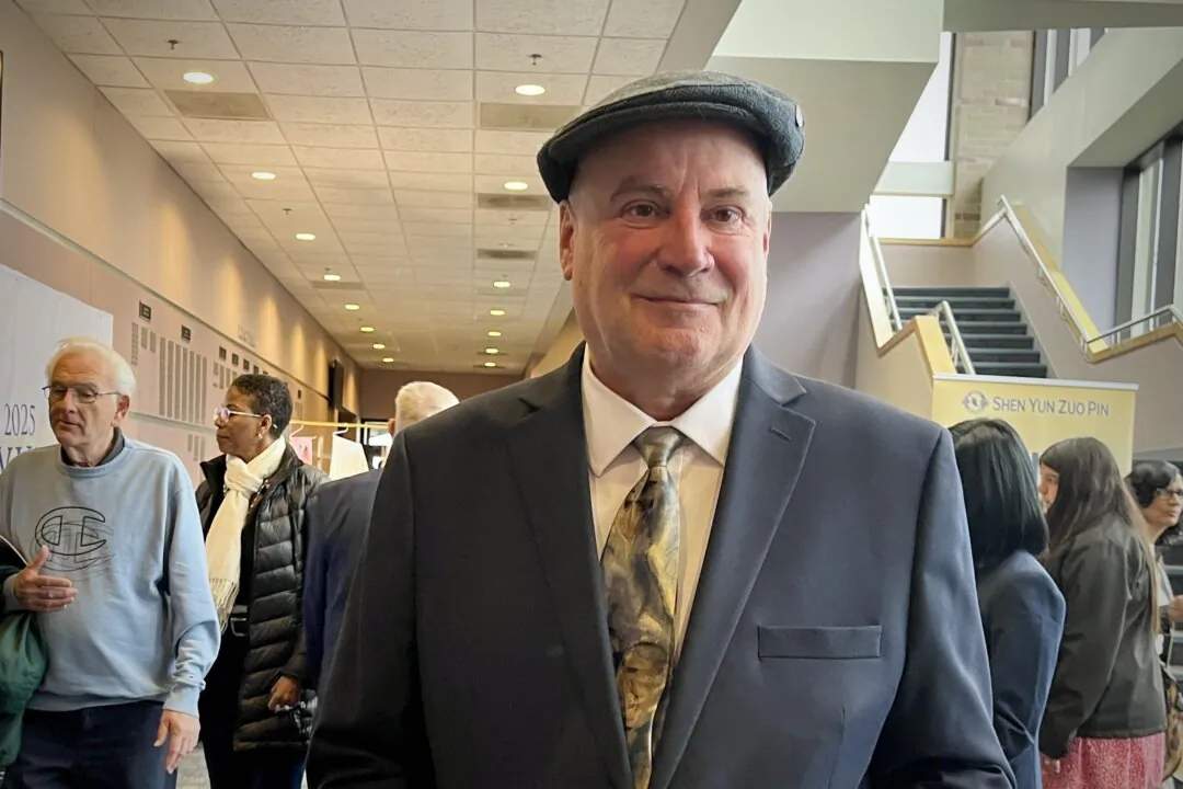 Robert Simon attends Shen Yun Performing Arts at the Center for Performing Arts at Governors State University on April 13, 2025. (Stacey Tang/The Epoch Times)