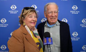 Toulon Theatregoers Say Shen Yun Represents ‘the Real Values of China’ That They Also Defend