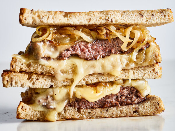 How to Make the Most Legendary Diner-Style Patty Melt