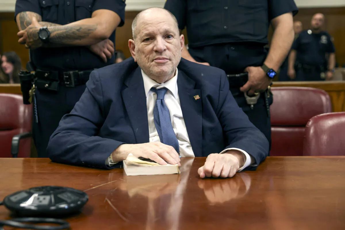 Former film producer Harvey Weinstein appears in court as jury selection begins in his retrial in Manhattan Criminal Court in New York on April 15, 2025. (Sarah Yenesel-Pool/Getty Images)