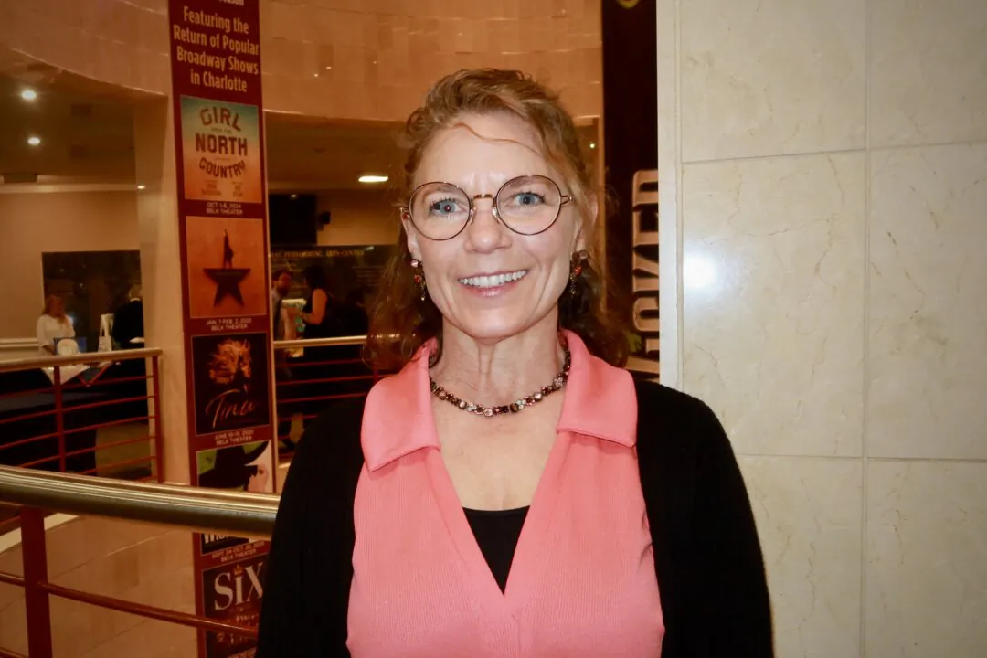 Jane Sheehan enjoyed Shen Yun at the Belk Theater at Blumenthal Performing Arts Center in Charlotte, North Carolina, on April 15, 2025. (Nancy Bao/The Epoch Times)
