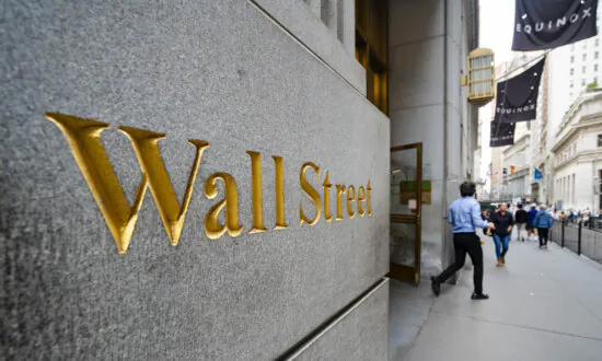 Stock Market Boom Pushes Investor Borrowing Binge to Record $1.4 Trillion