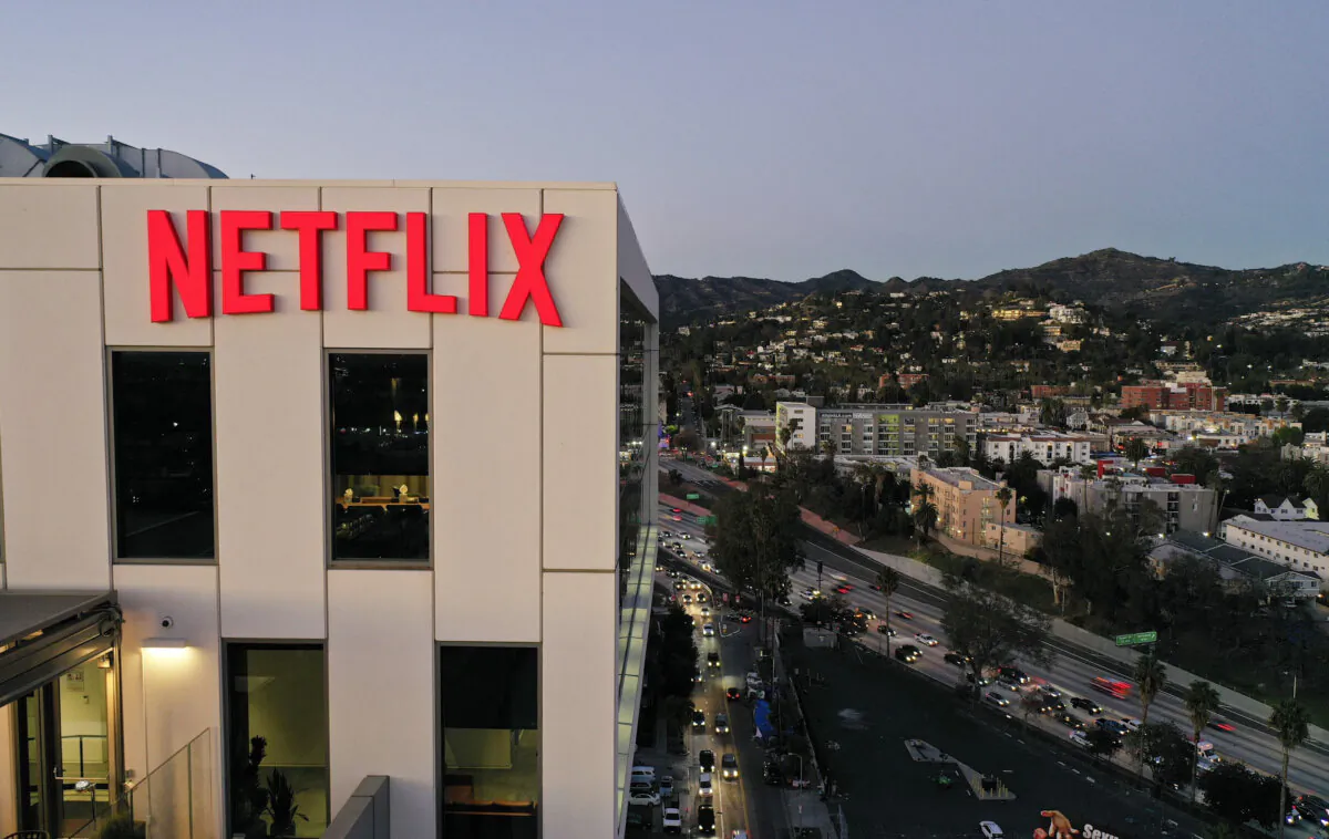 The Netflix logo on its office building in Los Angeles on Jan. 20, 2022. (Robyn Beck/AFP via Getty Images)