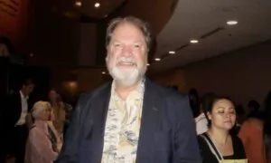 Shen Yun Artists Are Very Precise and Disciplined, Says Former California Senator