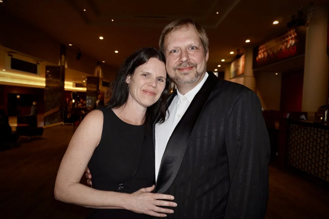 Josche Macdonnell and Jen Murray enjoyed Shen Yun at the Northern Alberta Jubilee Auditorium in Edmonton, Alberta, Canada, on April 19, 2025. (Lily Yu/The Epoch Times.)