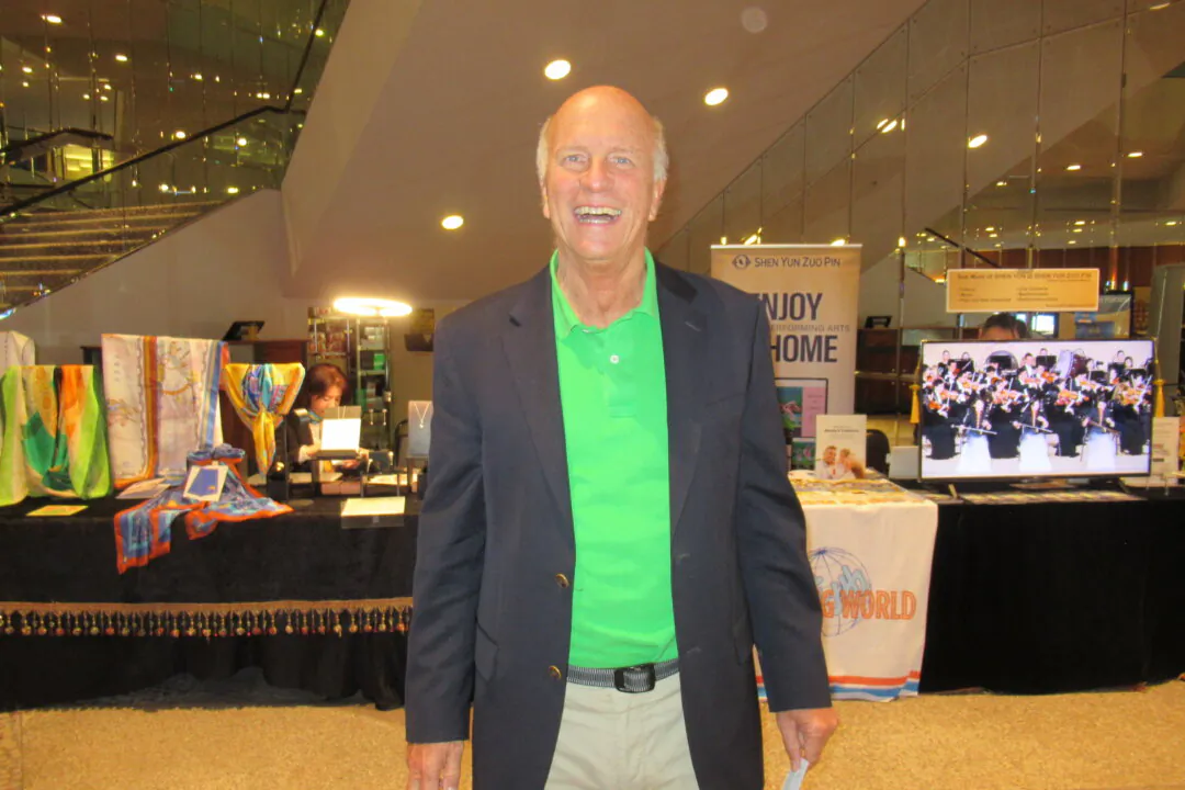 Mark Wallace enjoyed Shen Yun at the Segerstrom Center for the Arts, on April 19, 2025. (Linda Jiang/The Epoch Times)