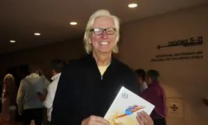Broker Says Shen Yun’s Positive Energy Is ‘Overwhelming’ and ‘Absolutely Amazing’