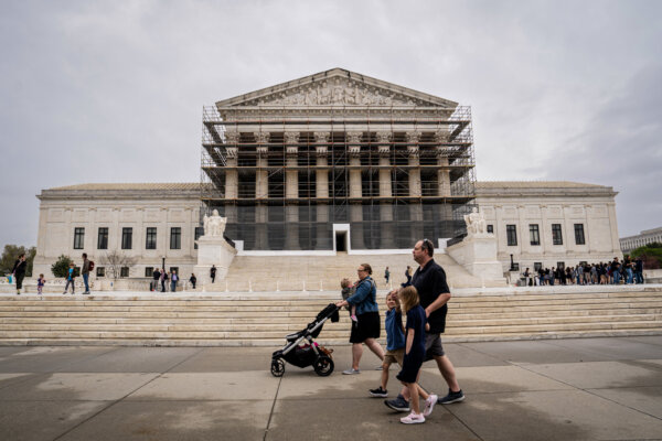 Supreme Court Rejects Shielding Identities of Police Attending Jan. 6 Capitol Rally