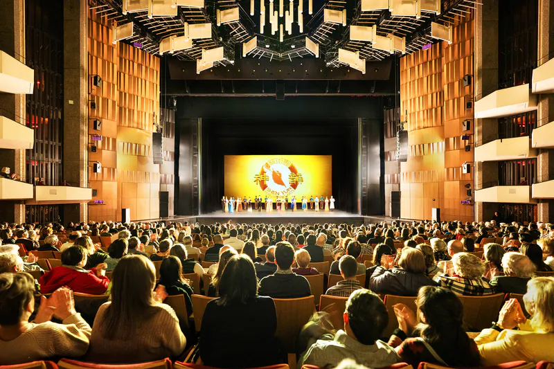 Shen Yun at the National Arts Centre in Ottawa on April 20, 2025. (NTD)