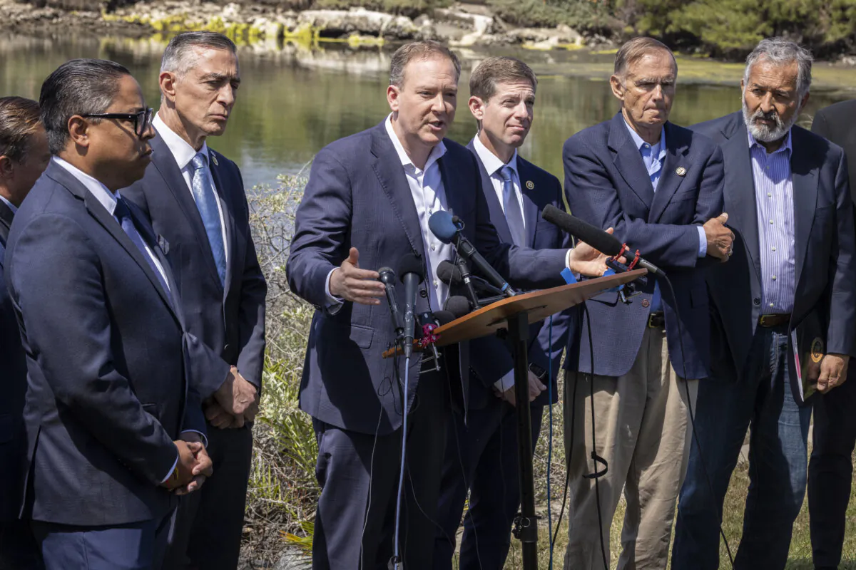 Environmental Protection Agency Administrator Lee Zeldin speaks in San Diego on April 22, 2025. (John Fredricks/The Epoch Times)