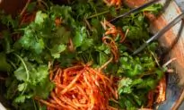 Seasoned Cilantro and Radish Shreds (Gosu Musaengchae)