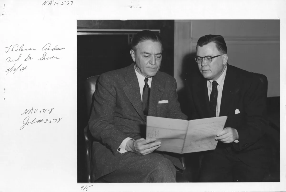 Photograph of T. Coleman Andrews (L) and Dr. Grover, on March 10, 1954. (U.S. General Services Administration, Public Domain)