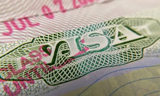 US to Offer Expedited Visa Interviews for $750 at Some Embassies