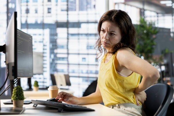 5 Easy Office Exercises to Undo the Harm of Sitting All Day