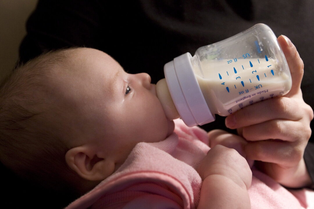 Reversing Canadas Declining Birth Rate: Analyst Weighs In