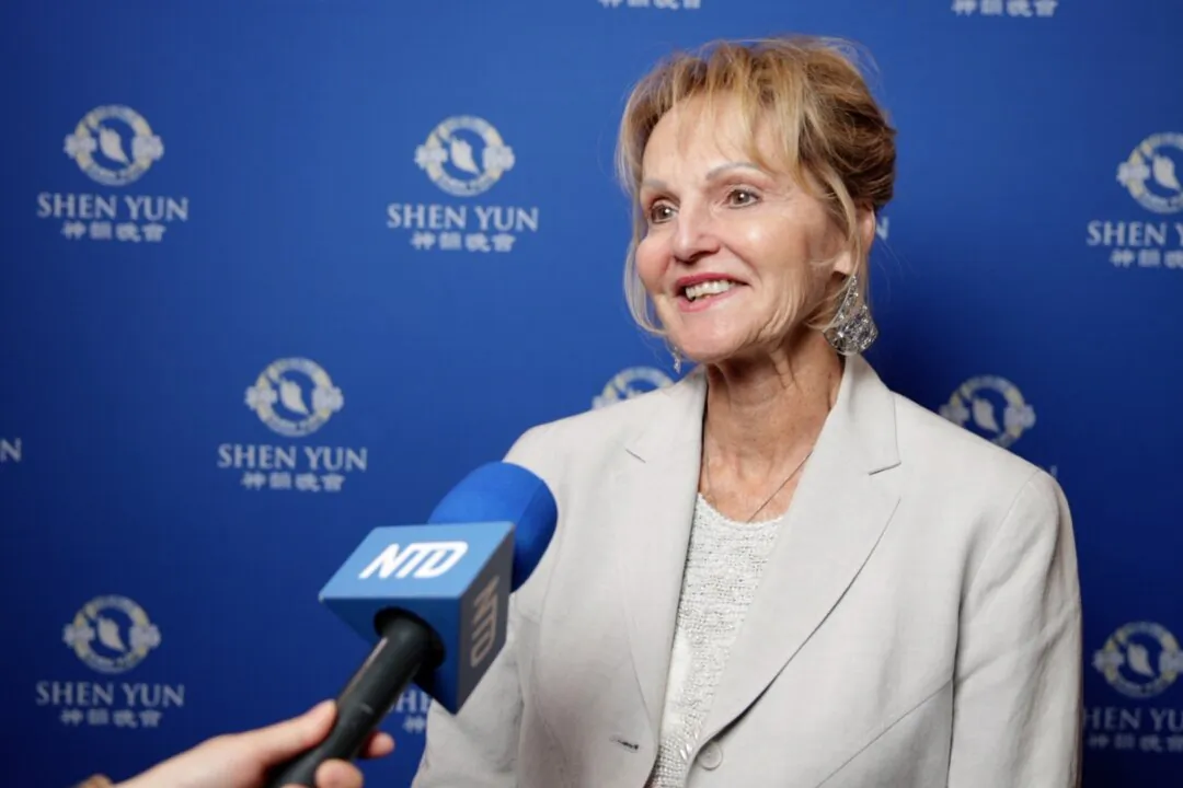 Nancy Sierra enjoyed Shen Yun's evening performance at the Fox Performing Arts Center on April 25, 2025. (NTD)
