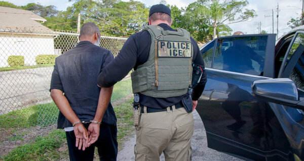 Nearly 800 Illegal Immigrants Arrested in Florida in 4 Days, ICE Says