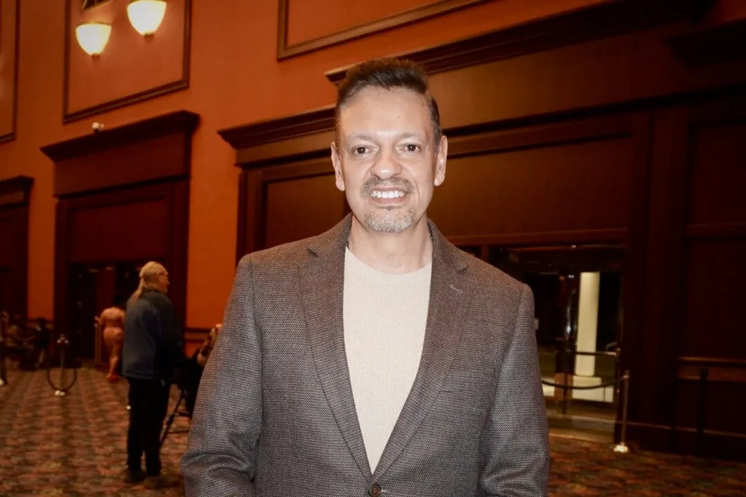 Pedro Reyes enjoyed Shen Yun's evening performance at the Rosemont Theatre on April 26, 2025. (Sherry Dong/The Epoch Times)